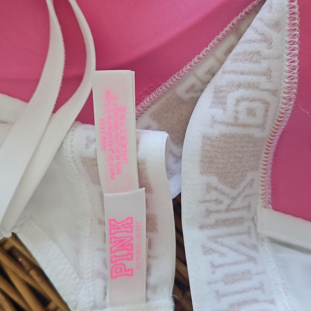 Victoria's Secret/Pink Wireless Bra Set - Picture 7 of 7